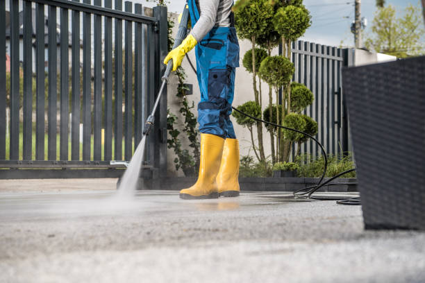 Best Pressure Washing Siding  in Coleman, TX